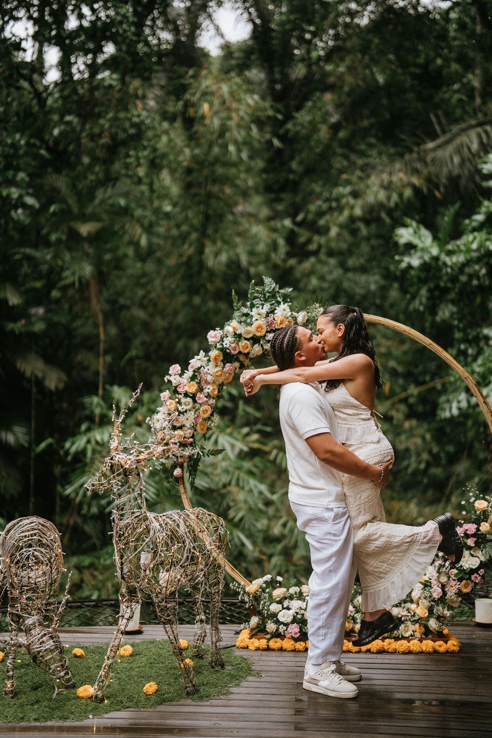 Bali couple photoshoot with greenery background