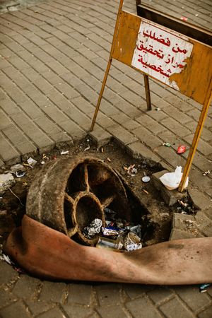 Photographie d'une scène de rue,  depuis le centre ville du Caire