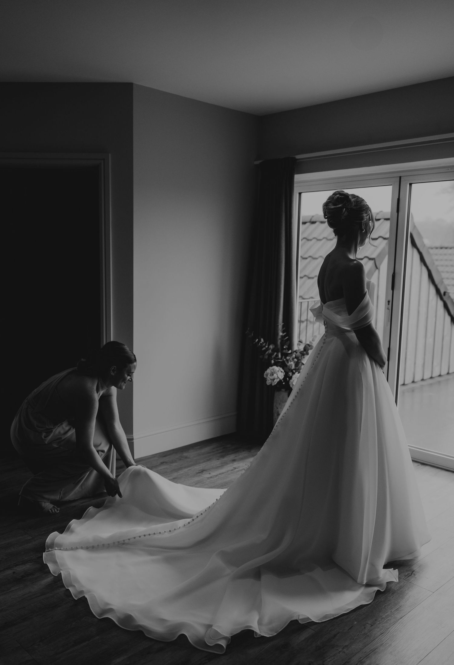 bride getting ready in the bridal suite at quantock lakes wedding venue