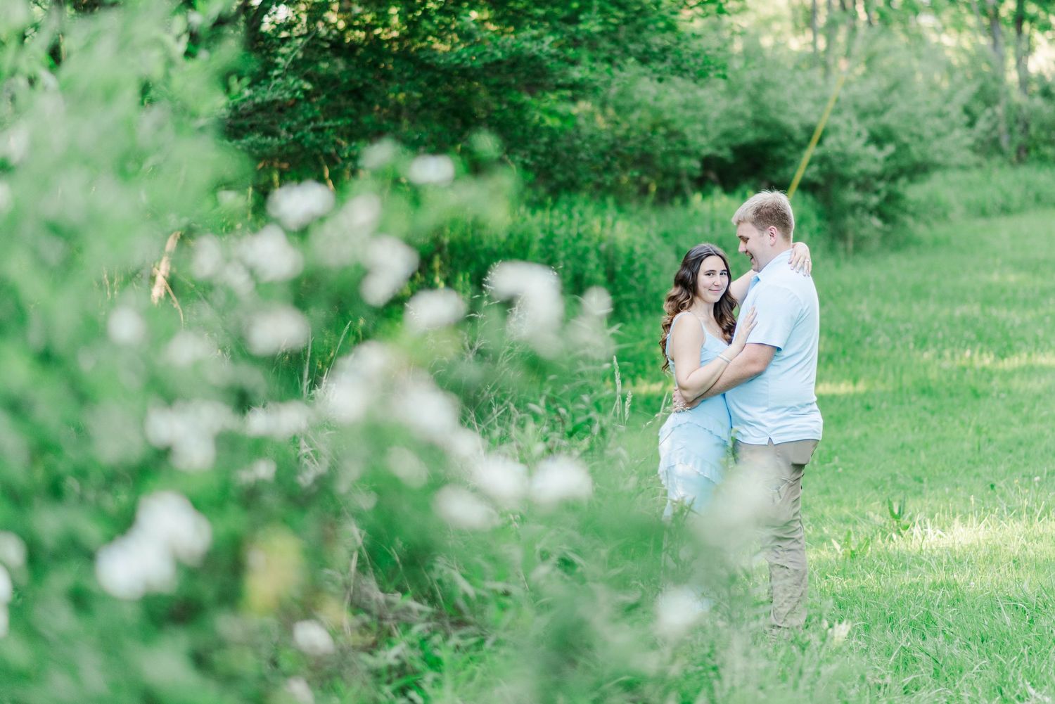 Engagement session at Quemahoning Reservoir in Johnstown Pennsylvania