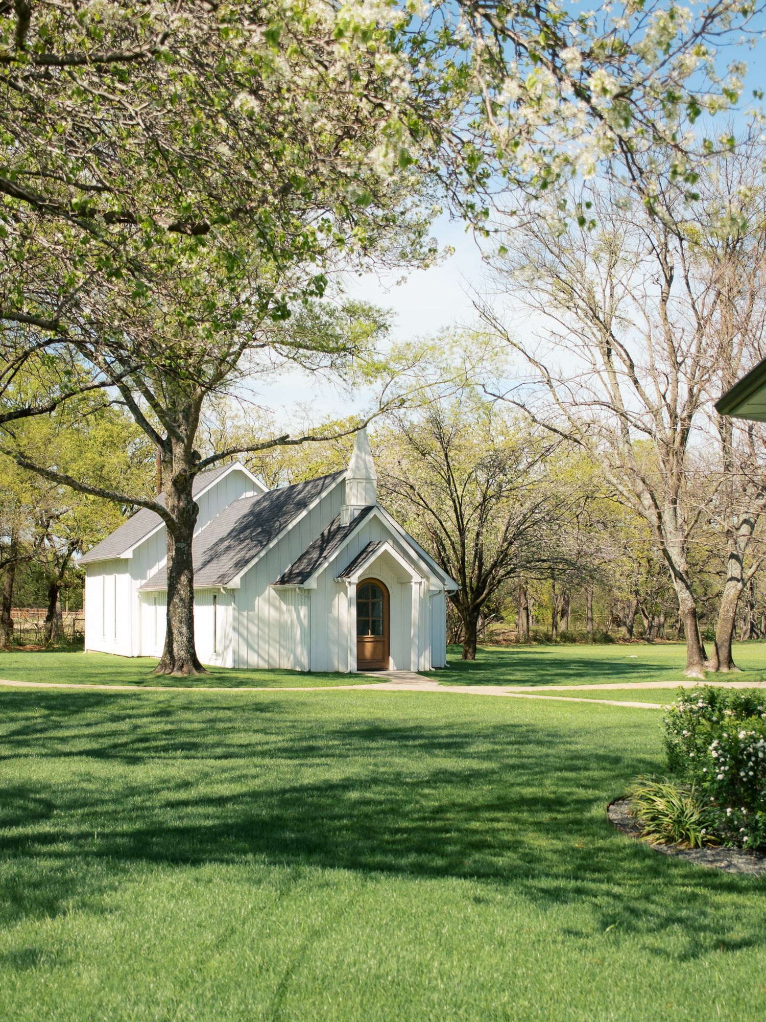 The Emerson Venue detail shot in Kaufman, TX
Photo by Katelynn Davis Media