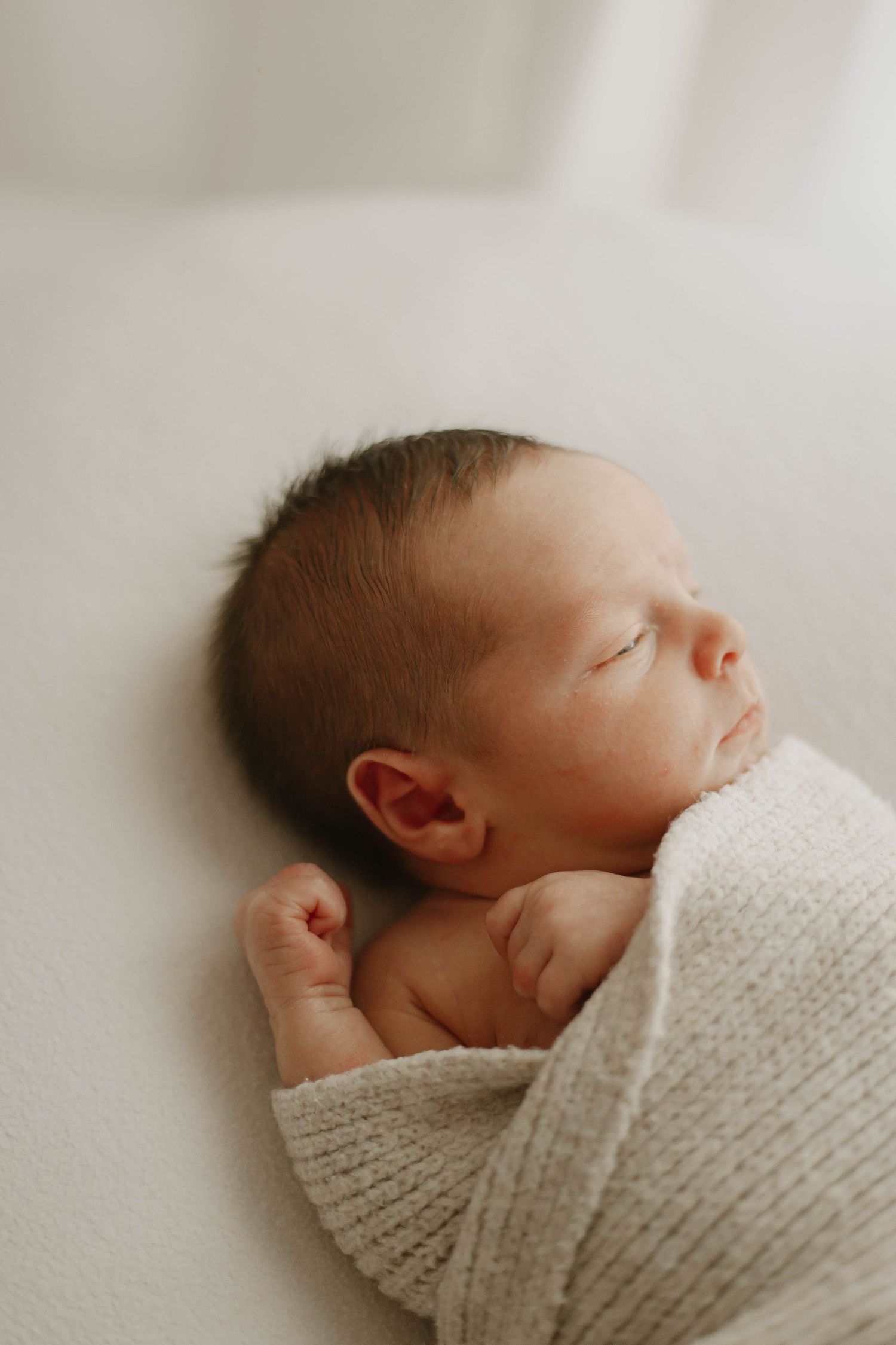 Natural newborn photoshoot in Rochester Kent