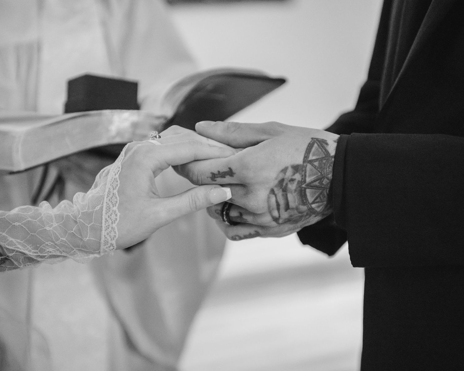 wedding photography wedding Photographer wedding portraits, Wedding photographer near me