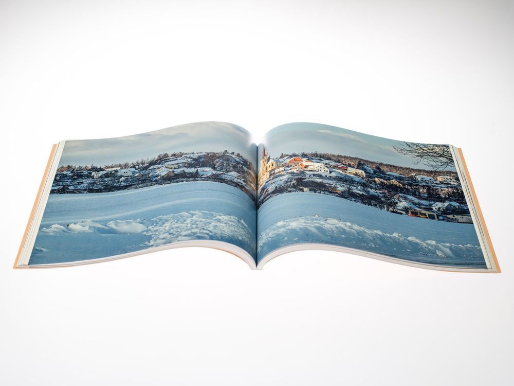 fotografie michal schneider foto photo photography grafika kniha sazba tisk tiskarna cena ceník jak stavět v podyjí architektonický manual