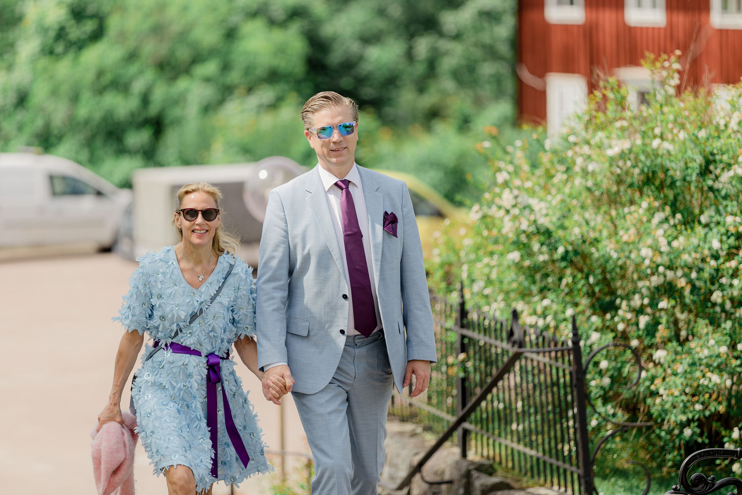 Bröllop i Brunskogs kyrka och Skutbouddens restaurang. Fotograf Rebecca Nordin. Värmland.