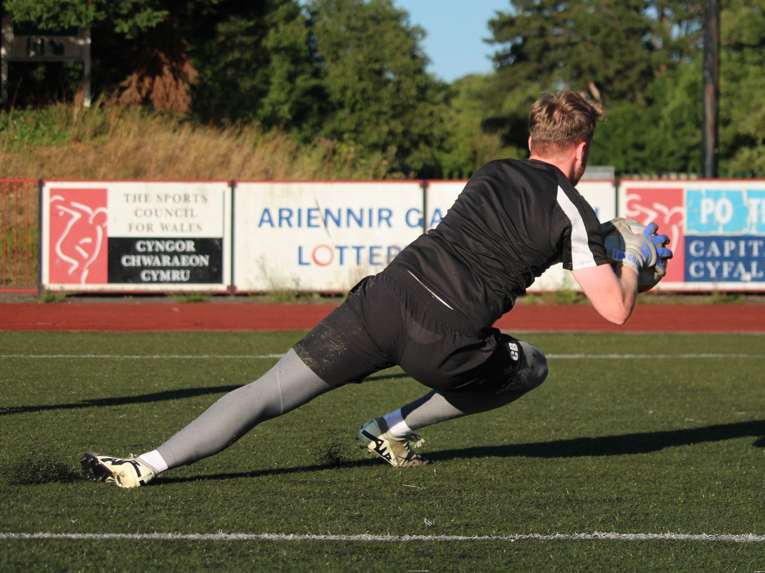 Goalkeeper diving
