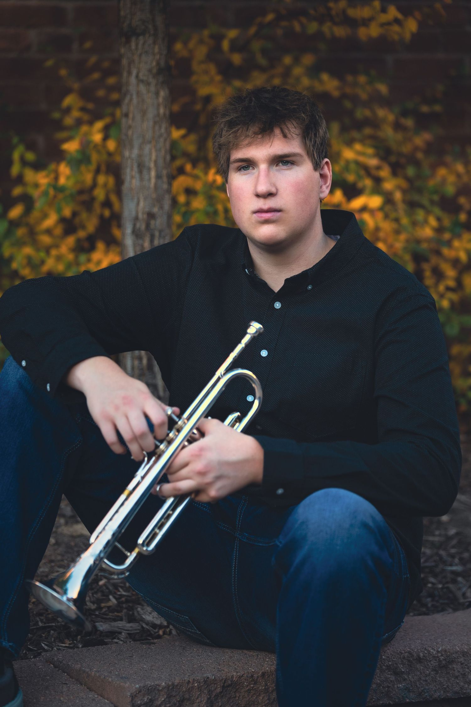 northern colorado high school senior portrait urban city old town