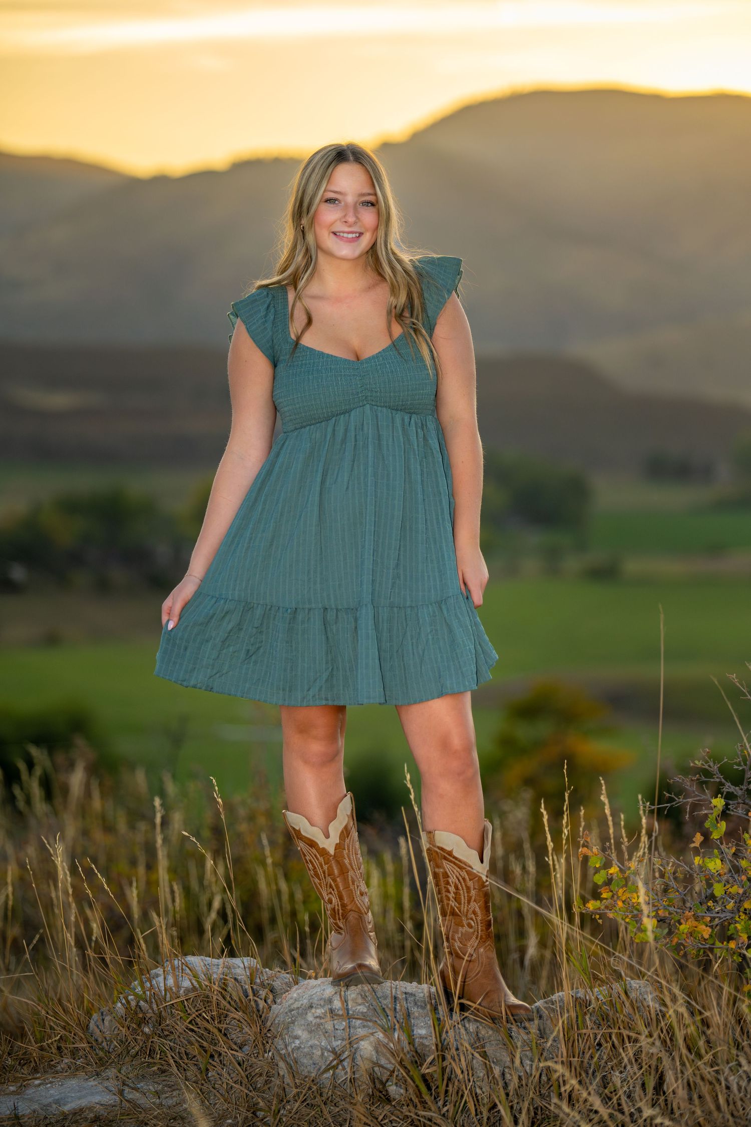 northern colorado high school senior portrait nature