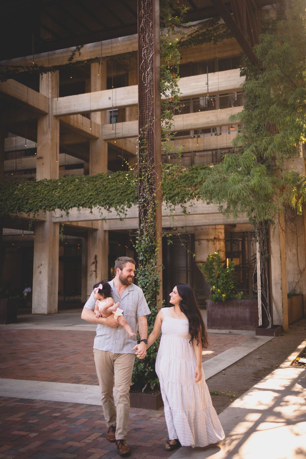 reverie-photo-helotes-san-antonio-hill-country-texas-family-photographer-historic-pearl-brewery-session