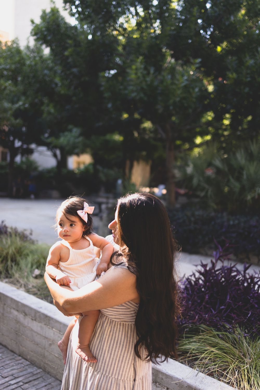 reverie-photo-helotes-san-antonio-hill-country-texas-family-photographer-historic-pearl-brewery-session