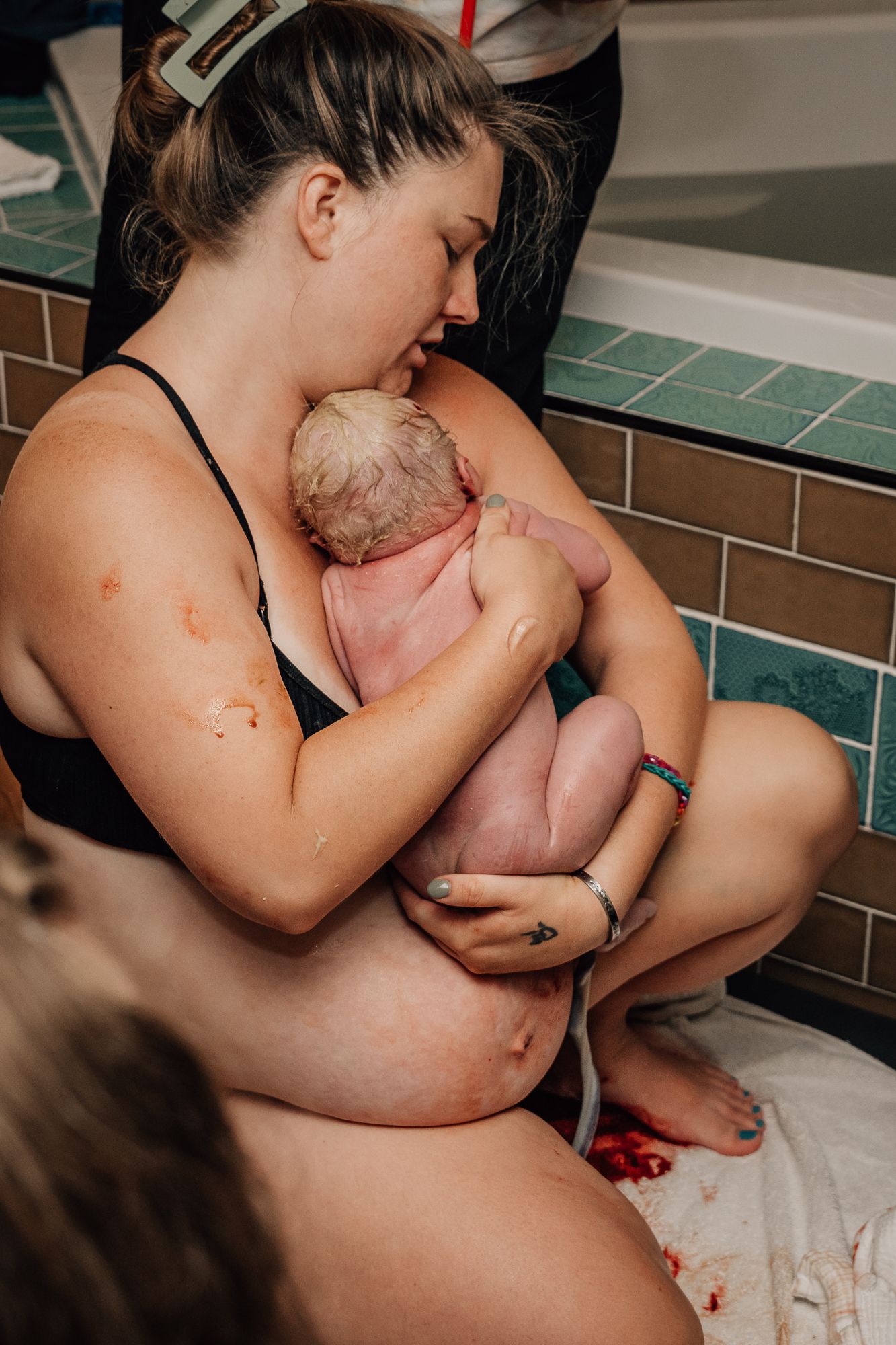 doula and birth photographer near me in northern Virginia