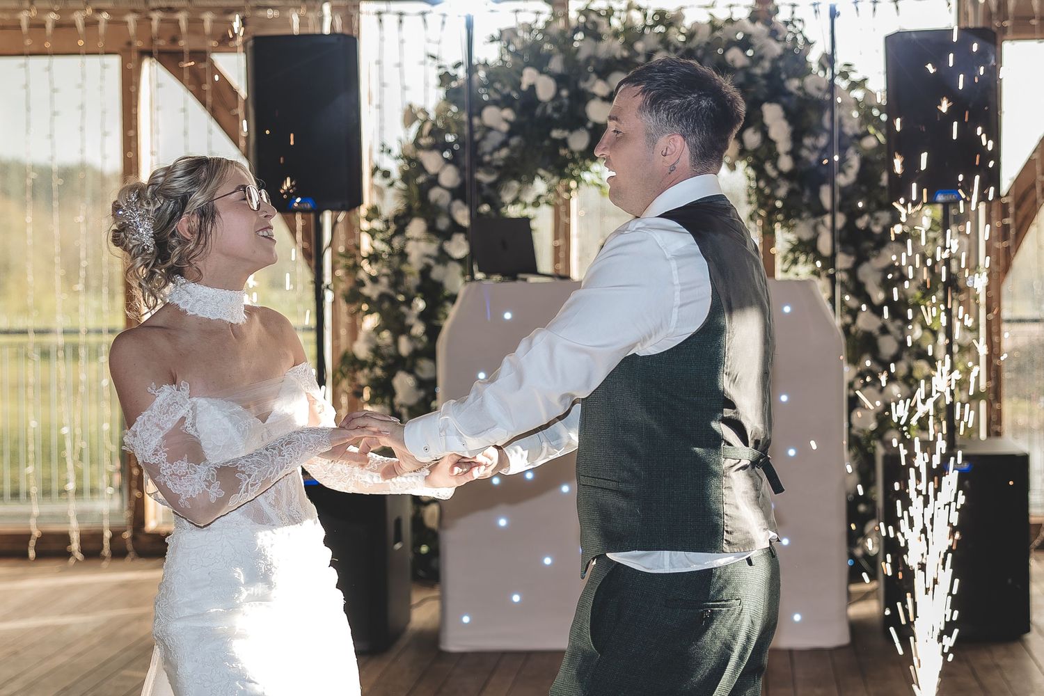 Evening wedding moments relaxed documentary photography.