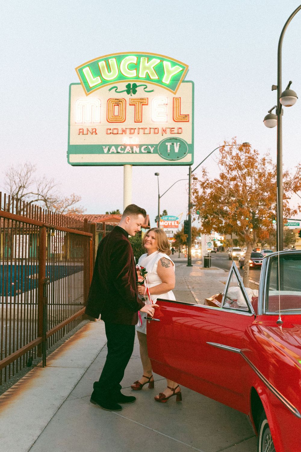 Sure Thing chapel elopement in Las Vegas