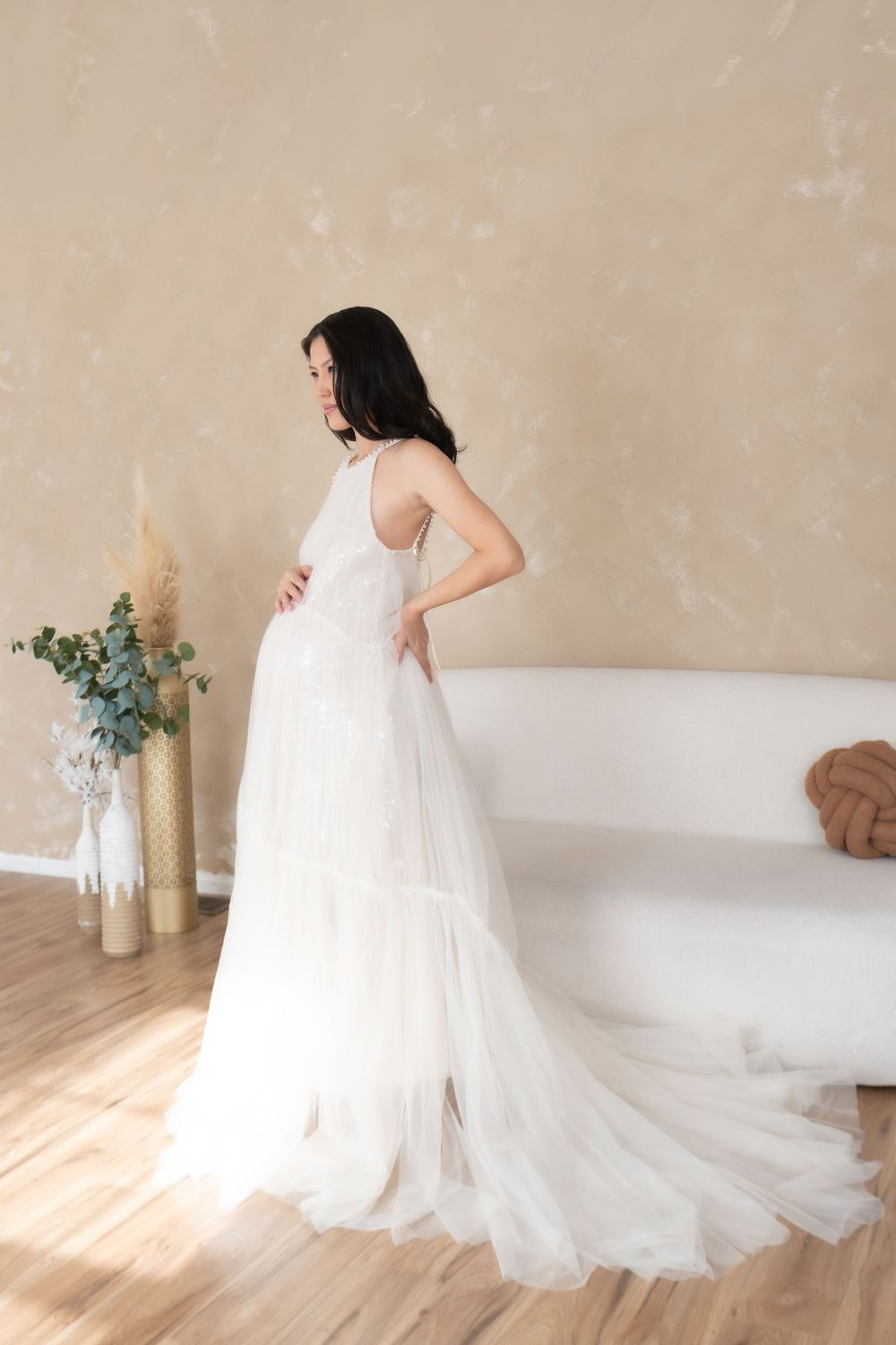 maternity photoshoot in a studio setting in Winfield, IL