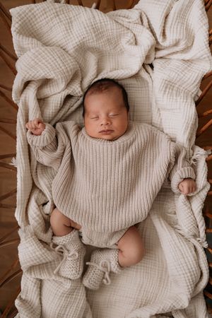 Lifestyle fotograaf Heerhugowaard voor newbornshoots en gezinnen.