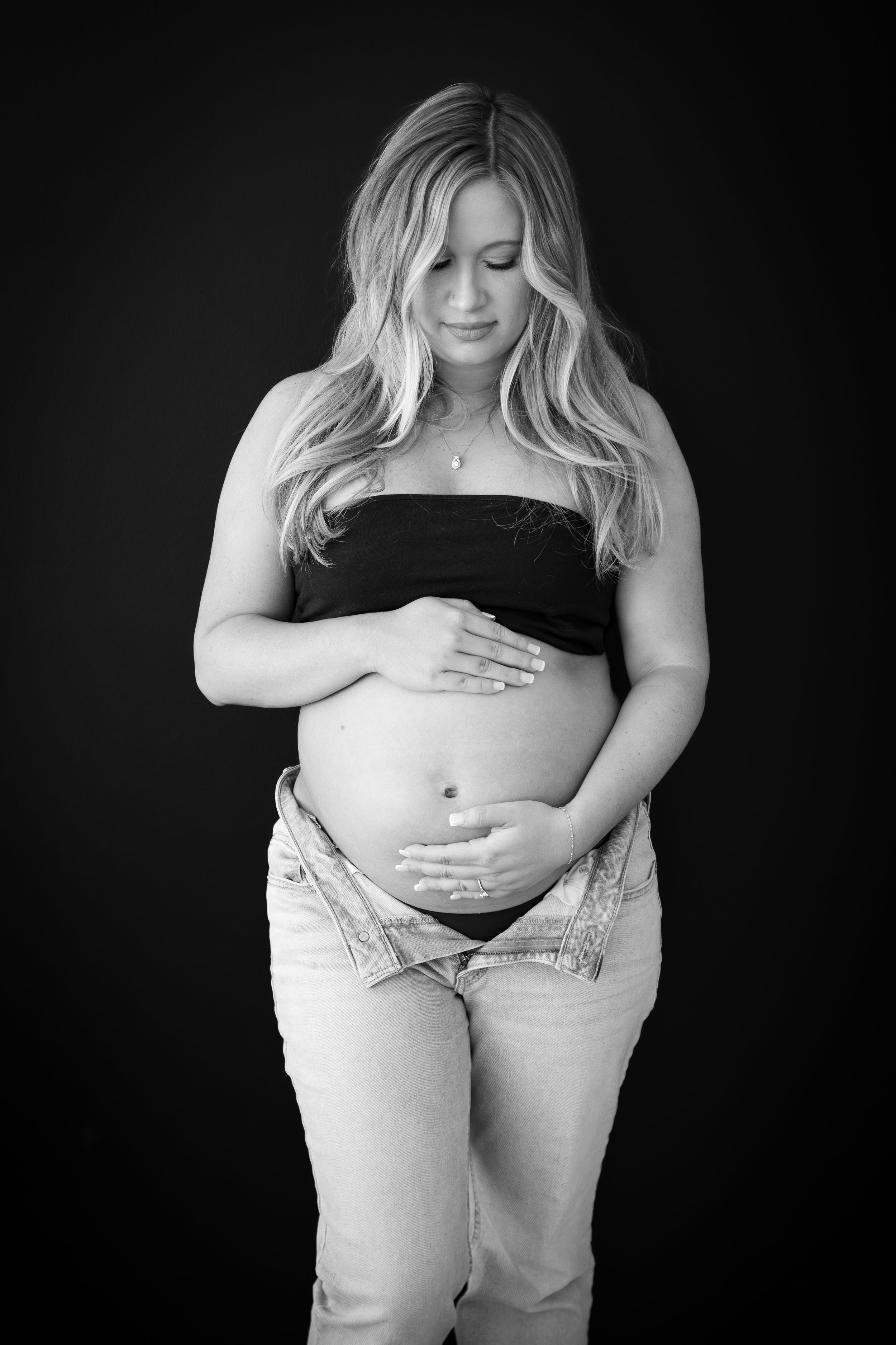 maternity photographer near midlothian texas
