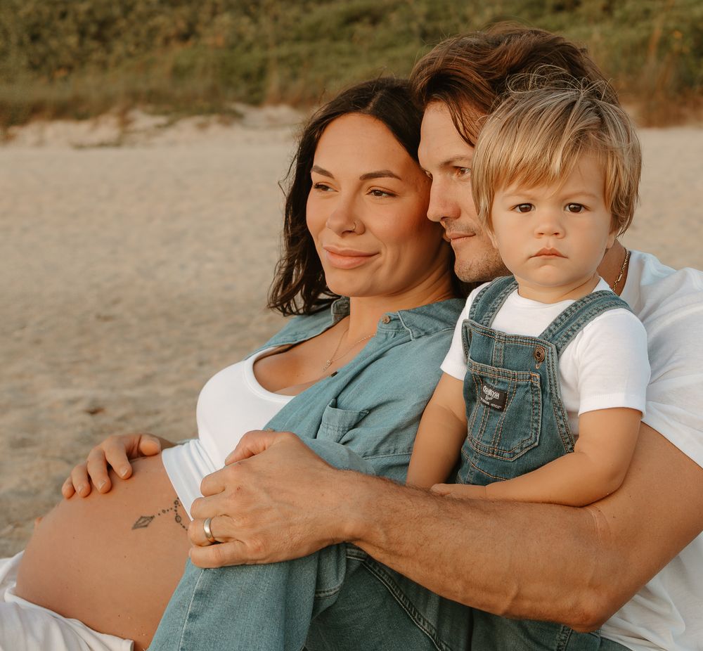 family, couples, newborns, maternity, documentary session, motherhood, pregnancy, sunrise,Satellite beach, cocoa beach, melbourne beach,