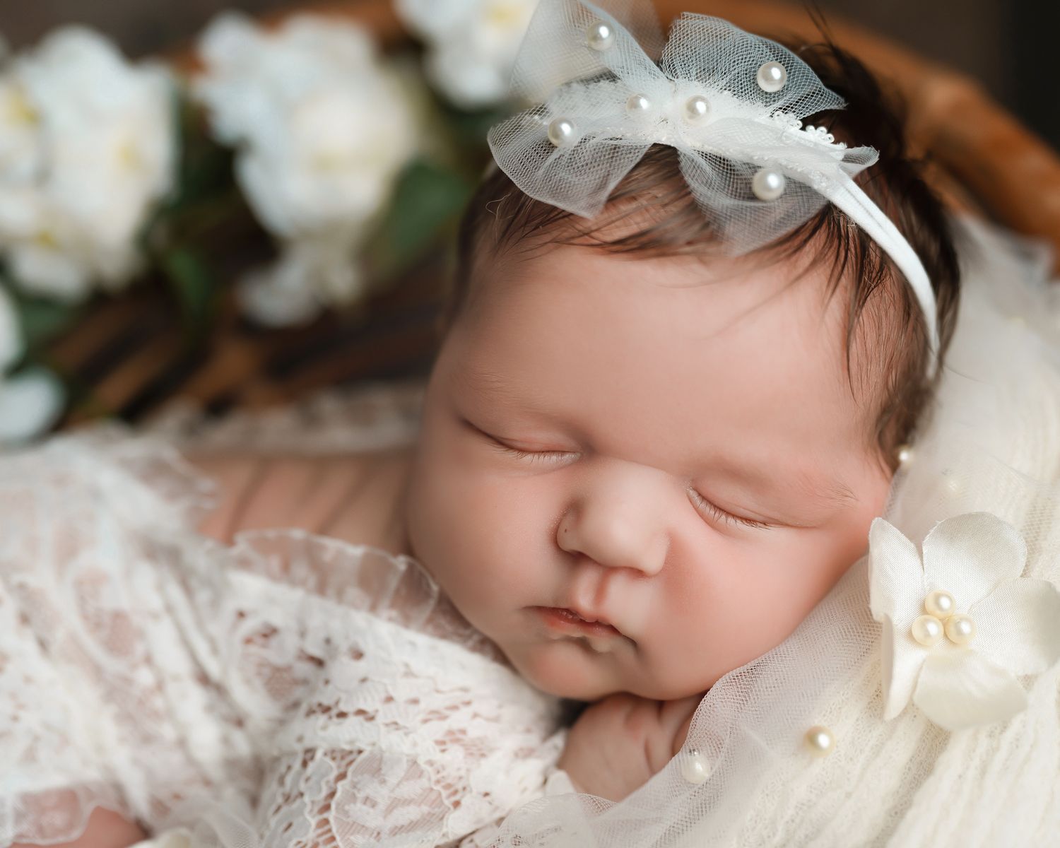 Newborn photography studio located in between Atlanta, Georgia and Birmingham, Alabama with full service photo studio.
