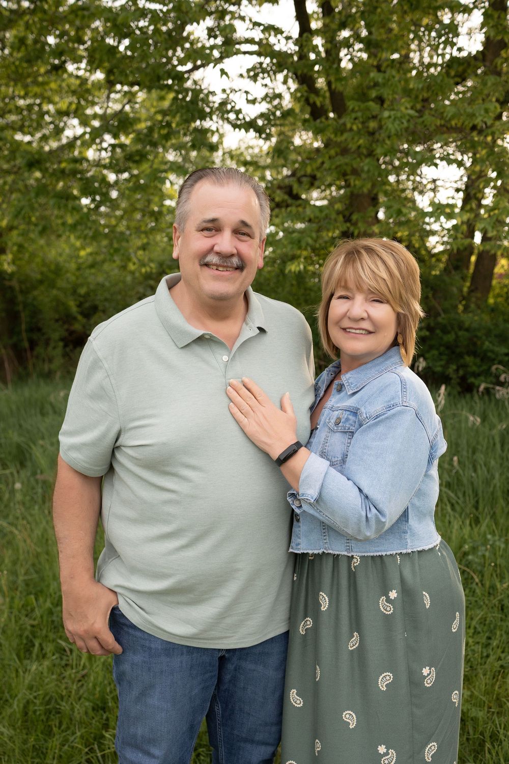 Kendall Kuss Photography Waukesha County family photographer. Extended family photos in Waukesha WI