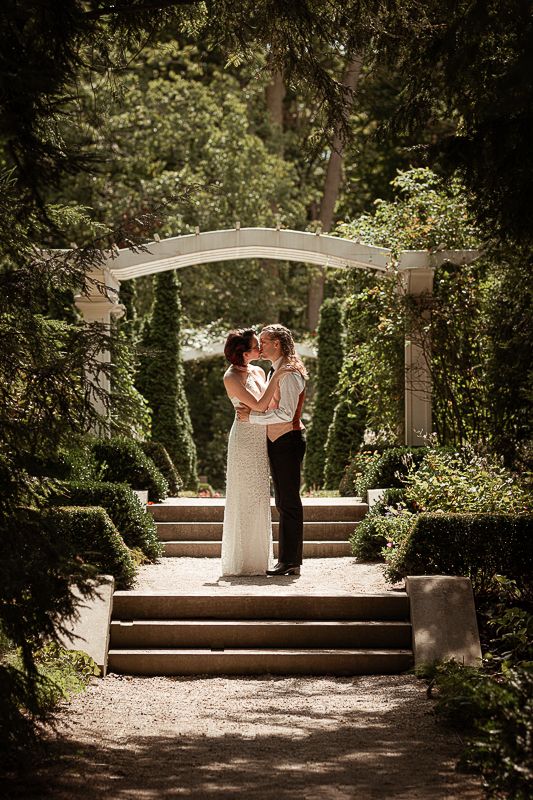 indianapolis-wedding-venue-rental-bridal-bride-dress-shop-jeweler-ring-catering-caterer-cater-engagement-photographer-photography-1022