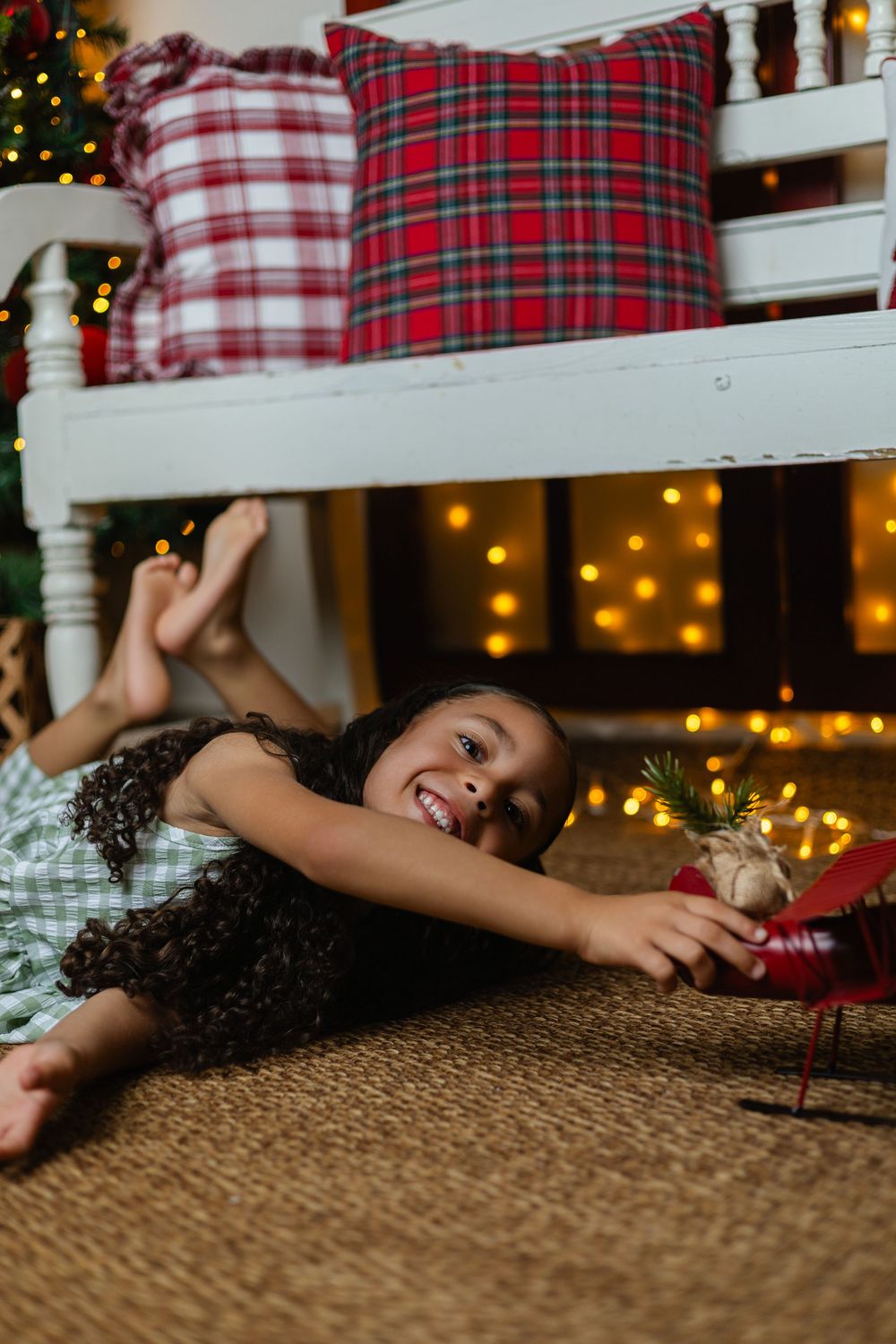 Christmas family photography in Cap Cana, celebrating love, connection and the magic of the season.