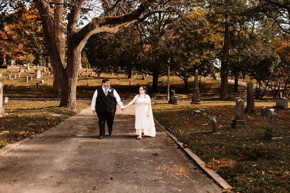 Elopement photography at historic Old Gray Cemetery in Knoxville, Tennessee with Nina Thomas Photography.