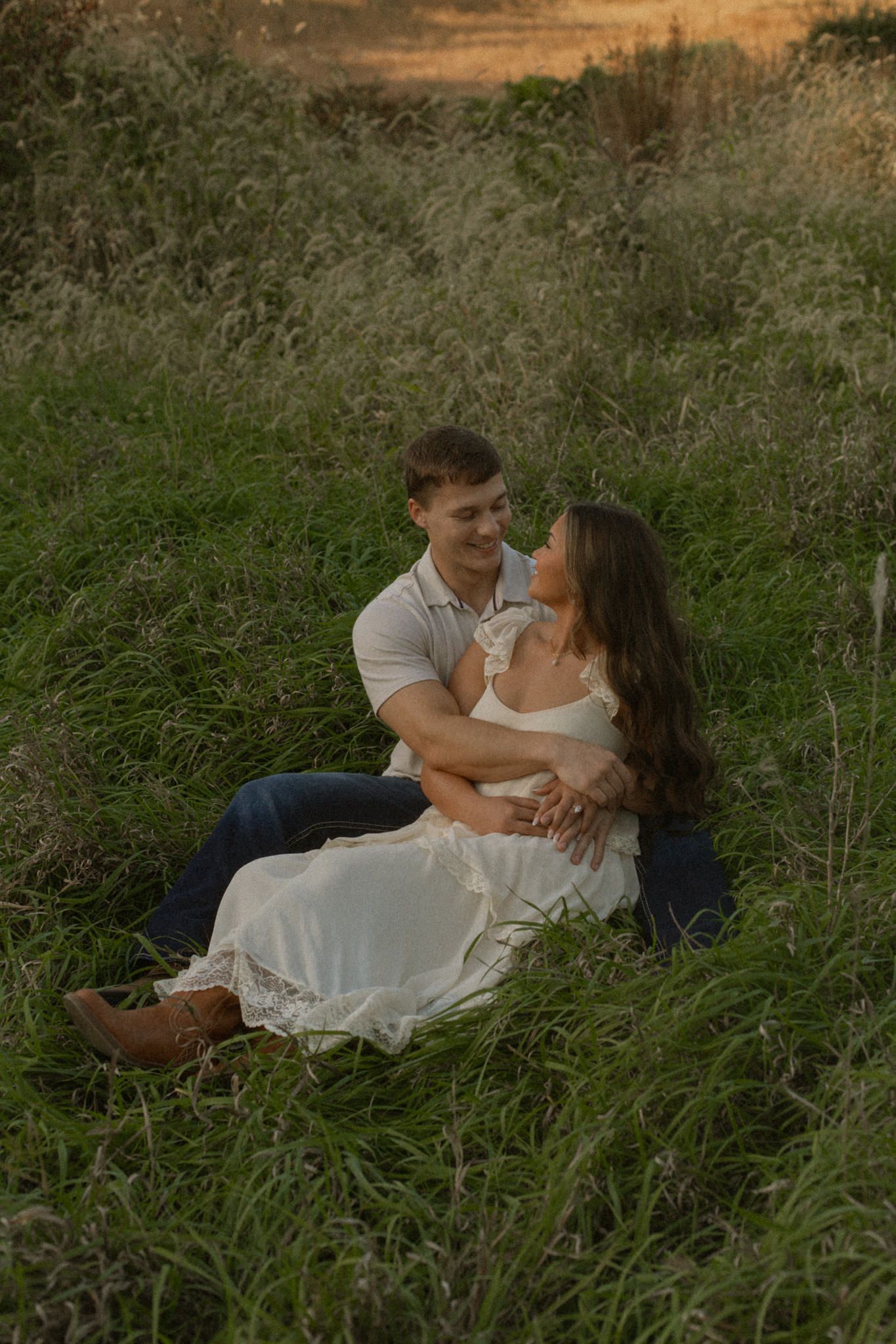 Documentary style wedding photographer Omaha