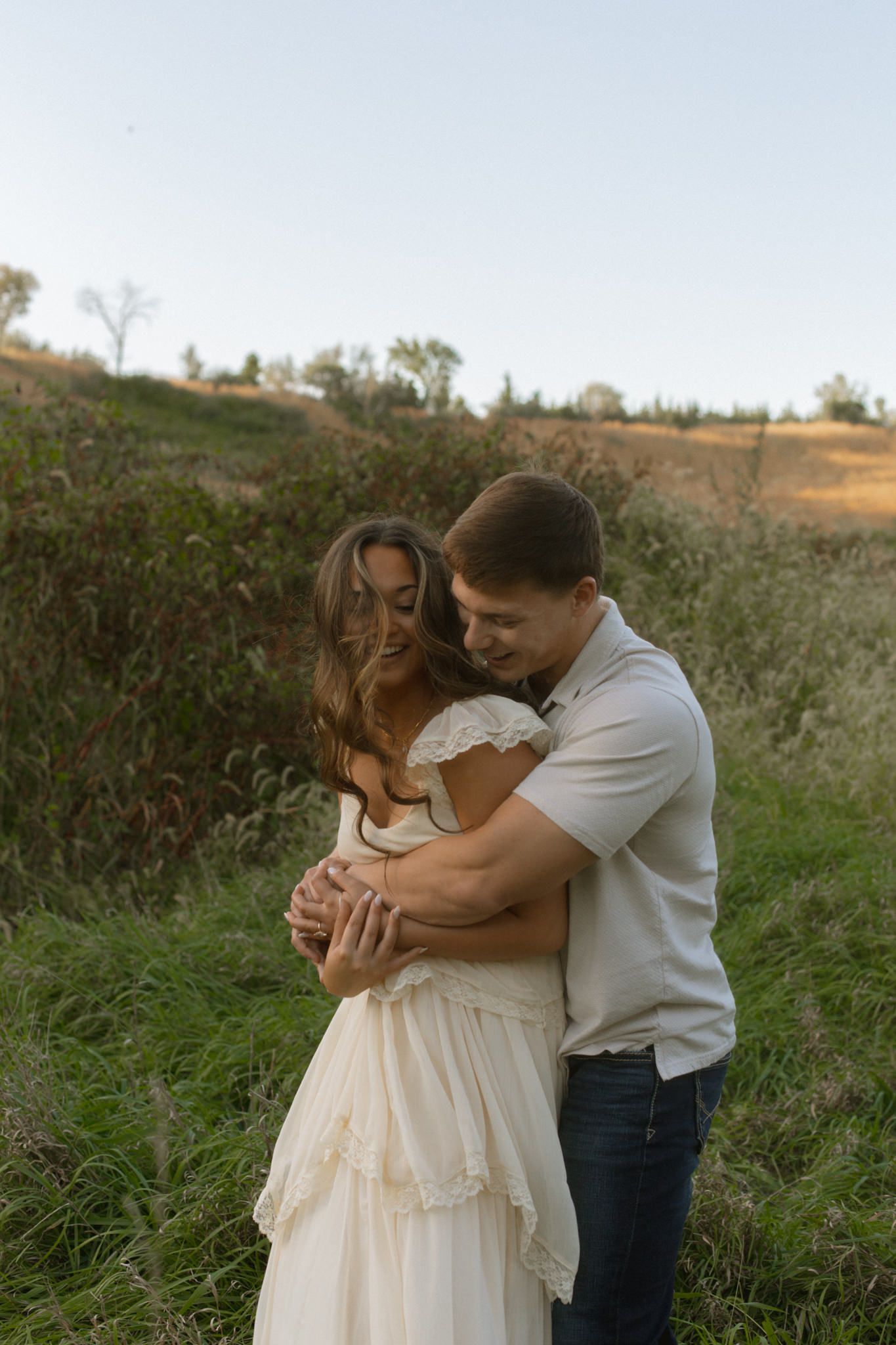 Documentary style wedding photographer Omaha