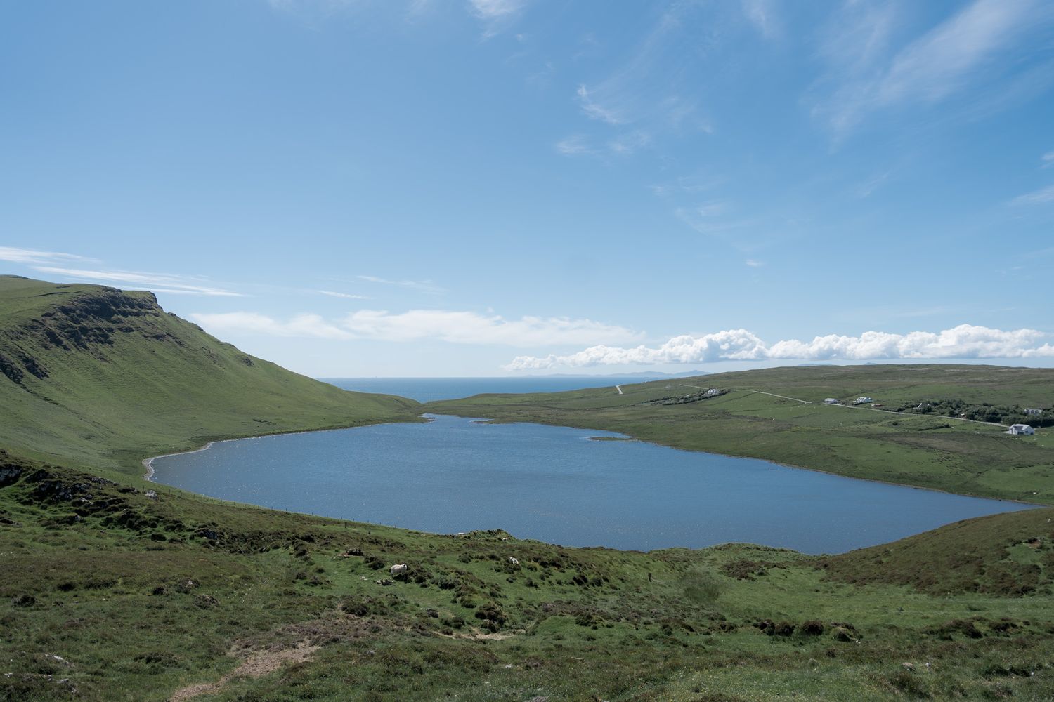 lac de neist point en ecosse sur l'ile de skye