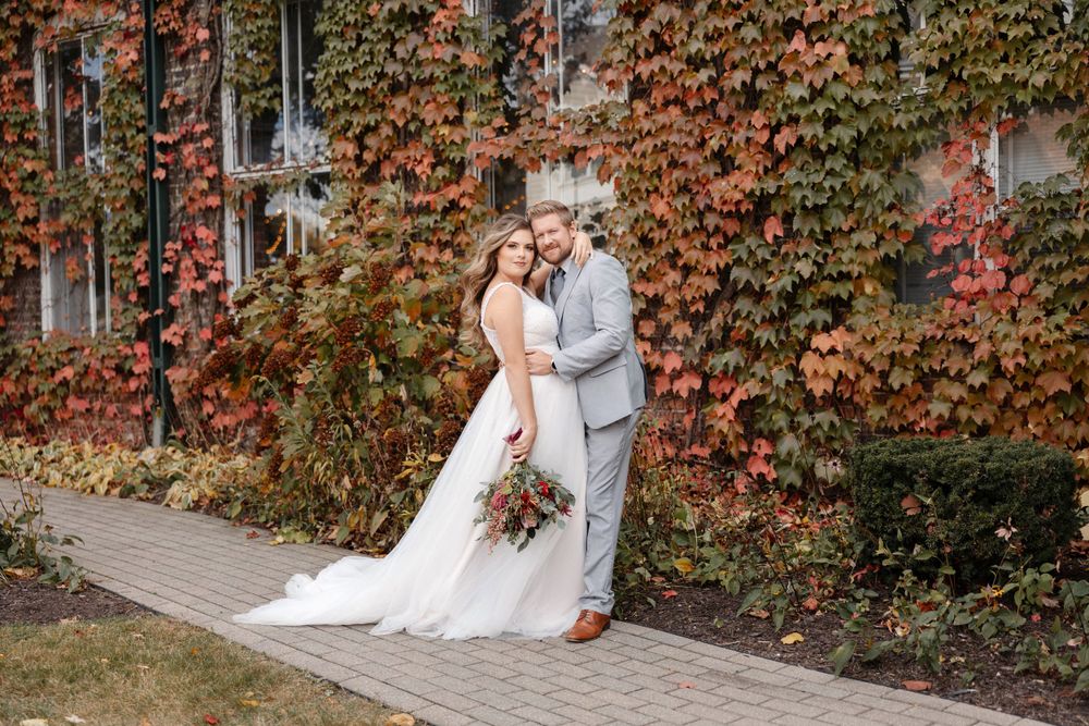 Wedding photography in Chicago suburbs captured by Olena Swoboda Photography LLC