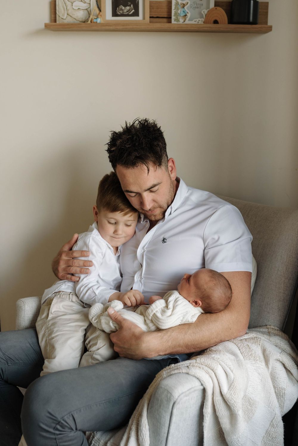in home newborn photographer