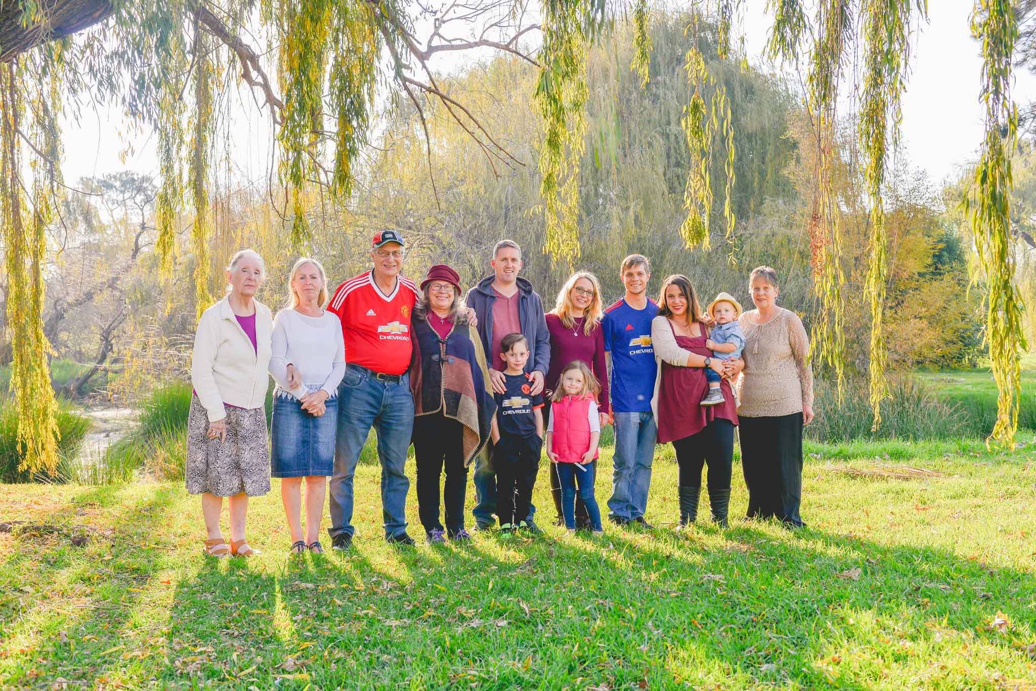 extended family photography at outdoor location
