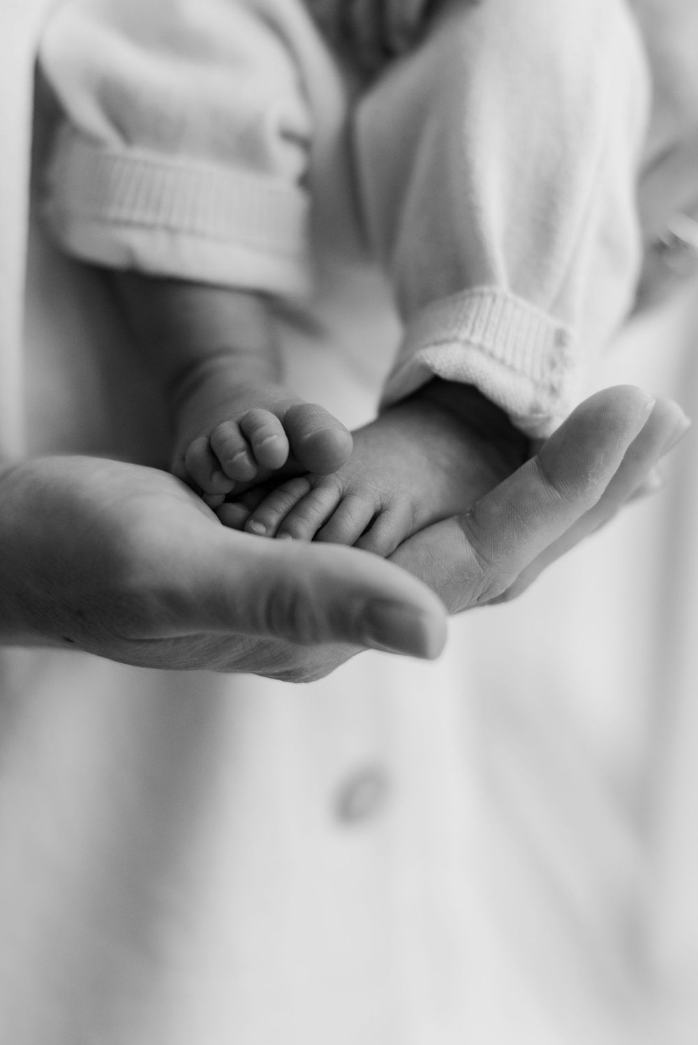 BEST NEWBORN PHOTOGRAPHER EDMONTON