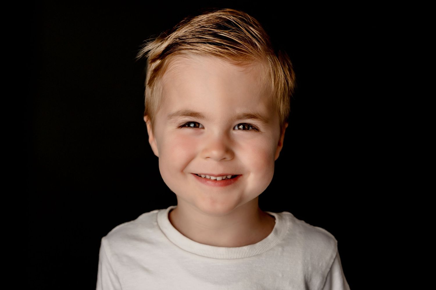 Portret van Lars in mijn studio in Eindhoven.