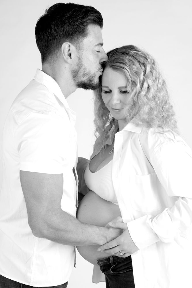 Maternity photography Hertfordshire