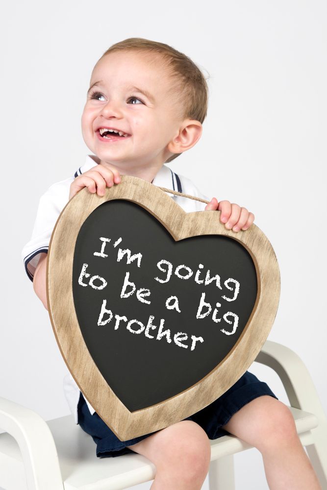 Maternity photographer in St Albans, Hertfordshire