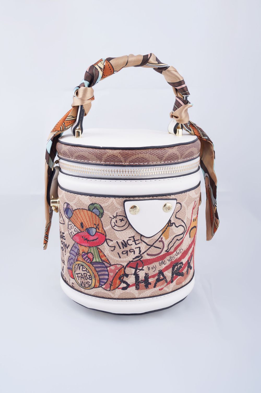 luxury handbag and product photography for e-commerce