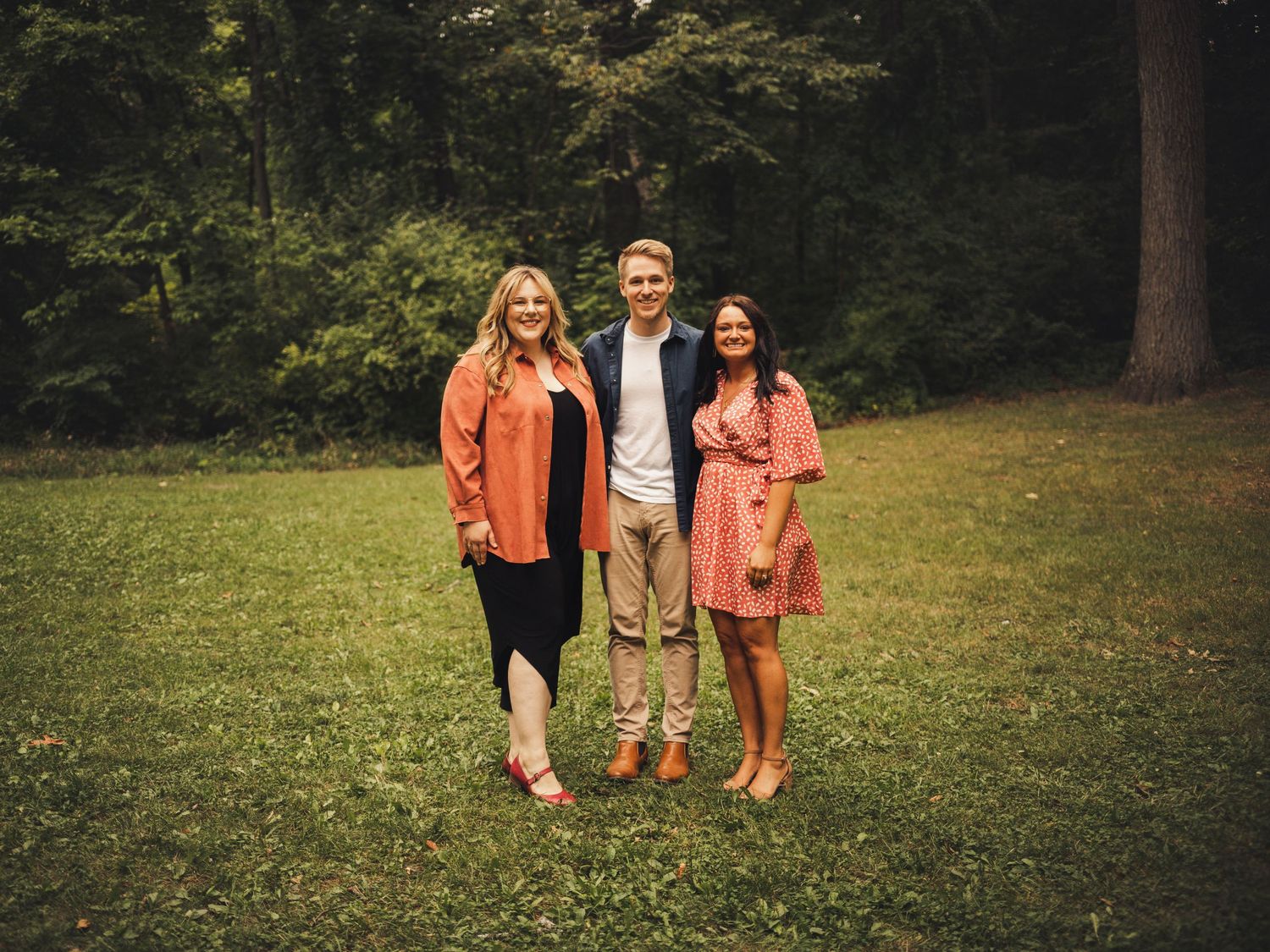 Family Portraits taken in Kensington Metro Park Milford MIchigan