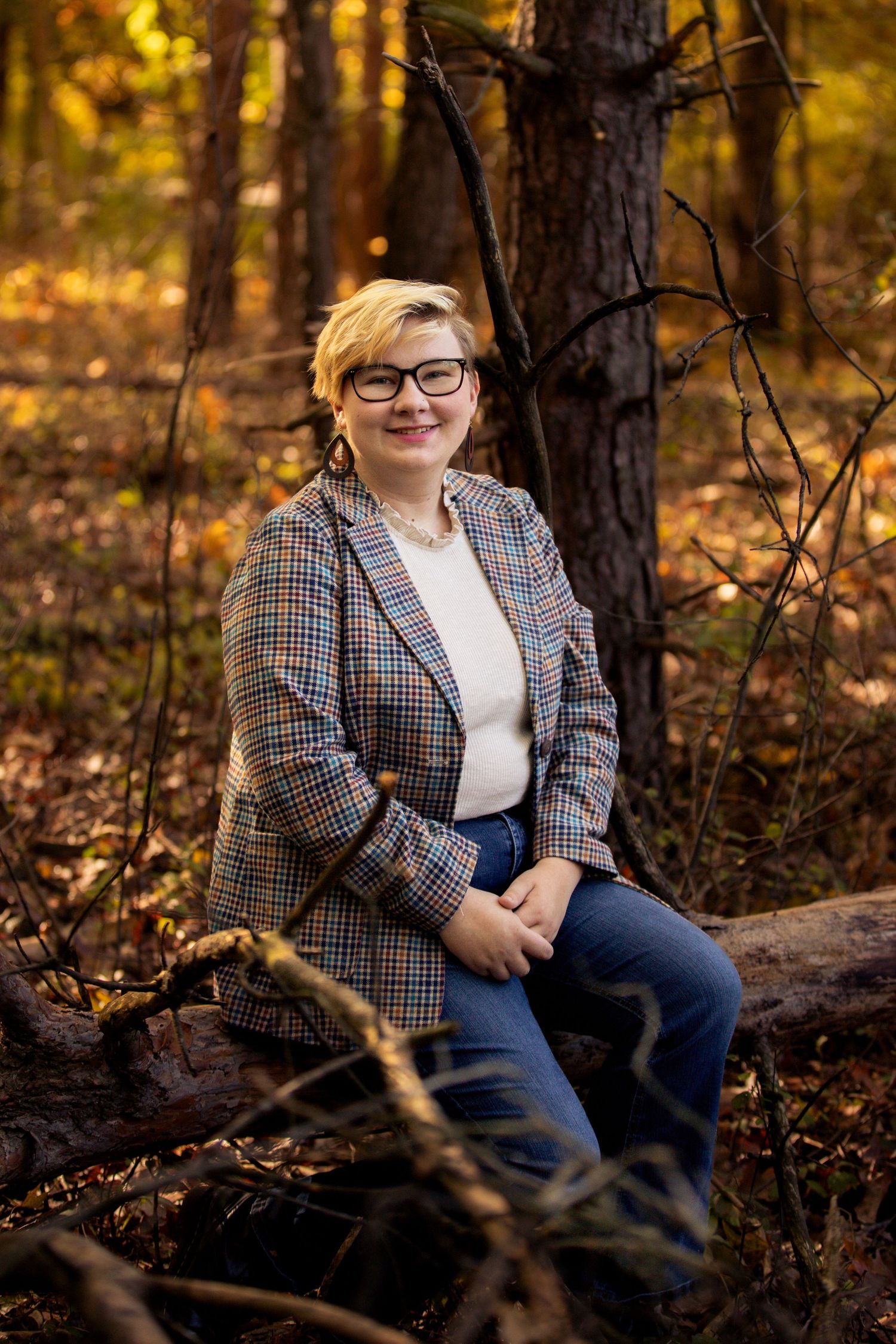 senior portrait taken in Milford MIchigan
