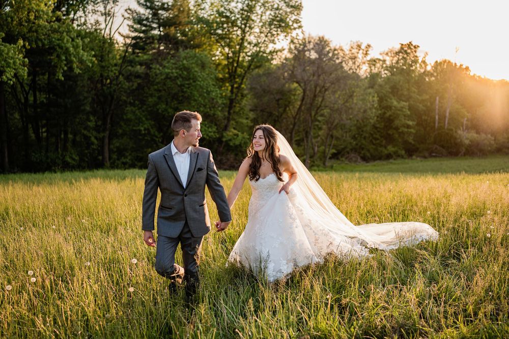 Lancaster Pa Wedding Photographer. Promise Farm, Manheim, Pa.