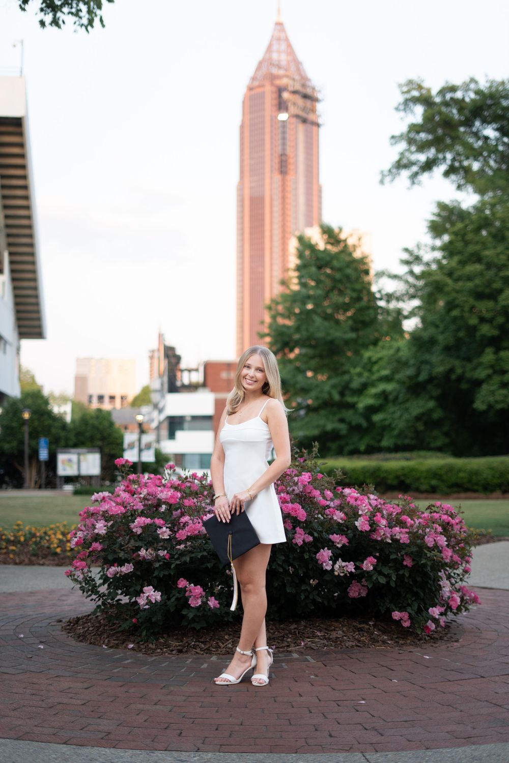 Atlanta graduation photographer Pierre The pear photography specializes in posing and timeless photos for KSU, GSU, Georgia Tech, and emory
