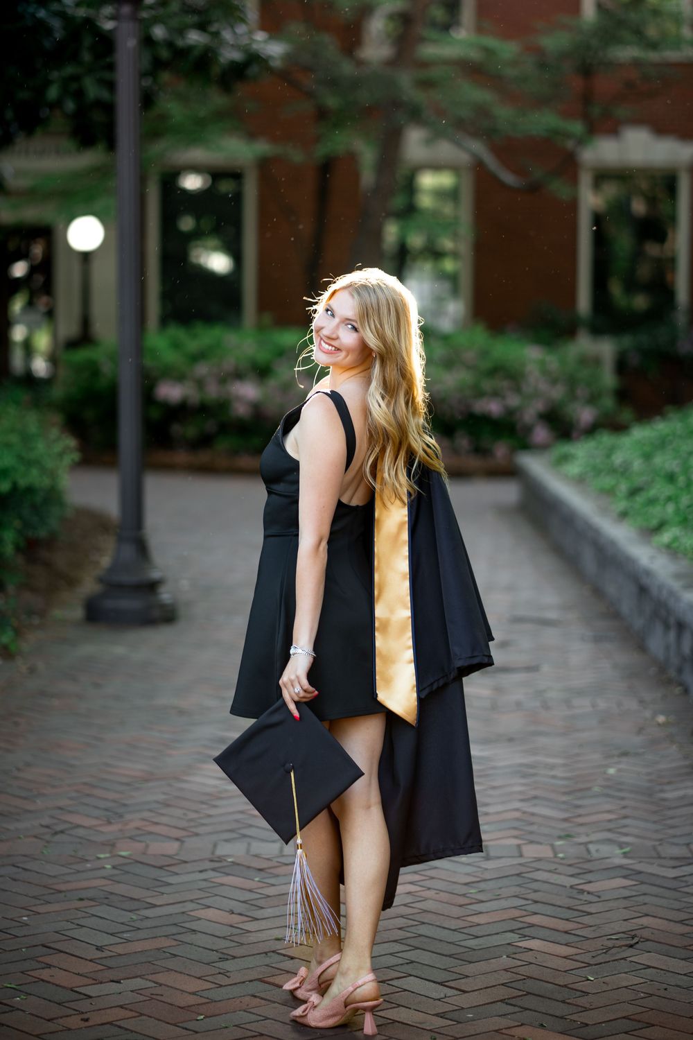 Atlanta graduation photographer Pierre The pear photography specializes in posing and timeless photos for KSU, GSU, Georgia Tech, and emory
