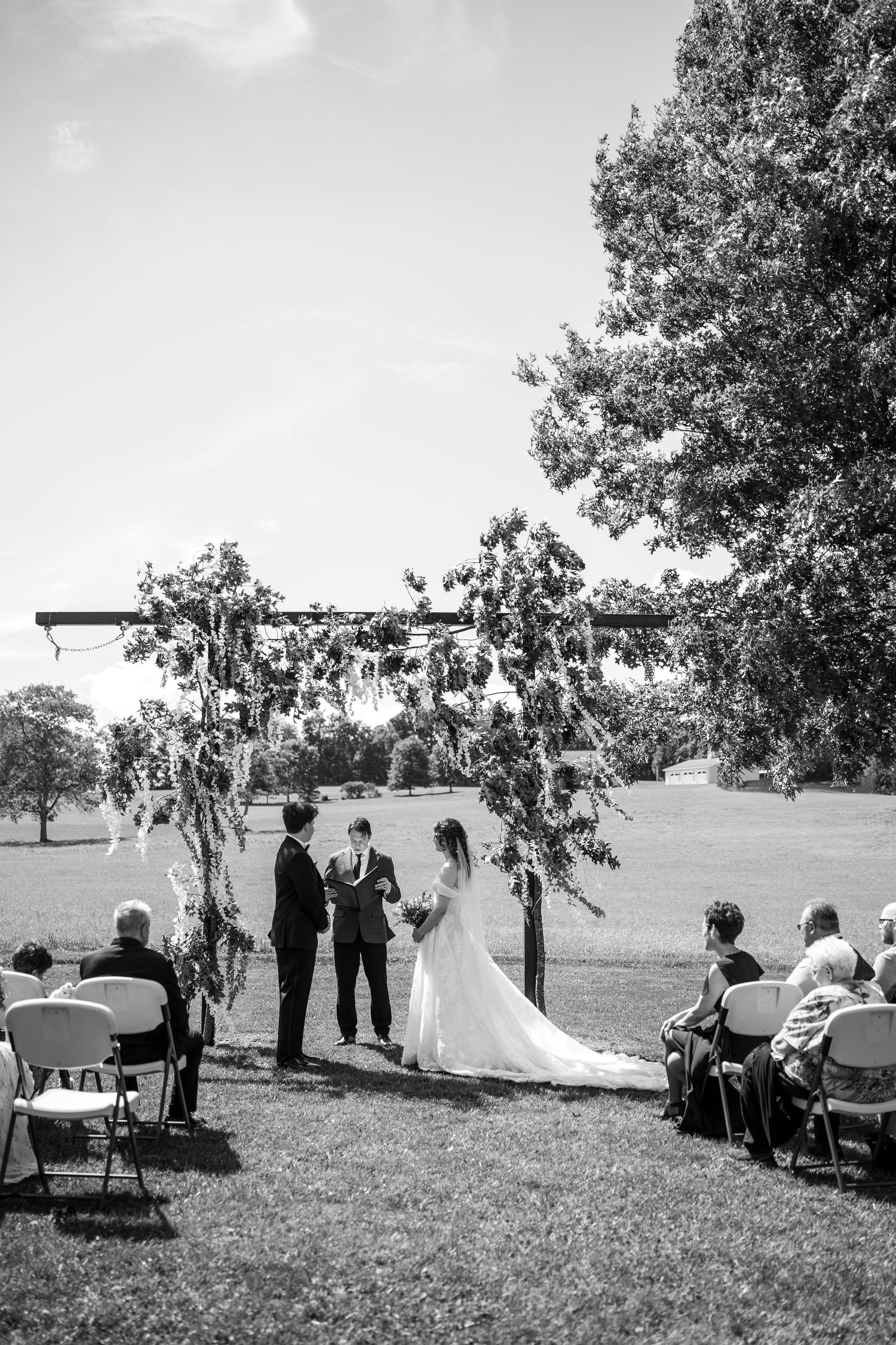 Pittsburgh Wedding photographer
Moon Township Photographer
True to color Photographer
Micro Wedding
Elopement Photographer
Small Ceremony