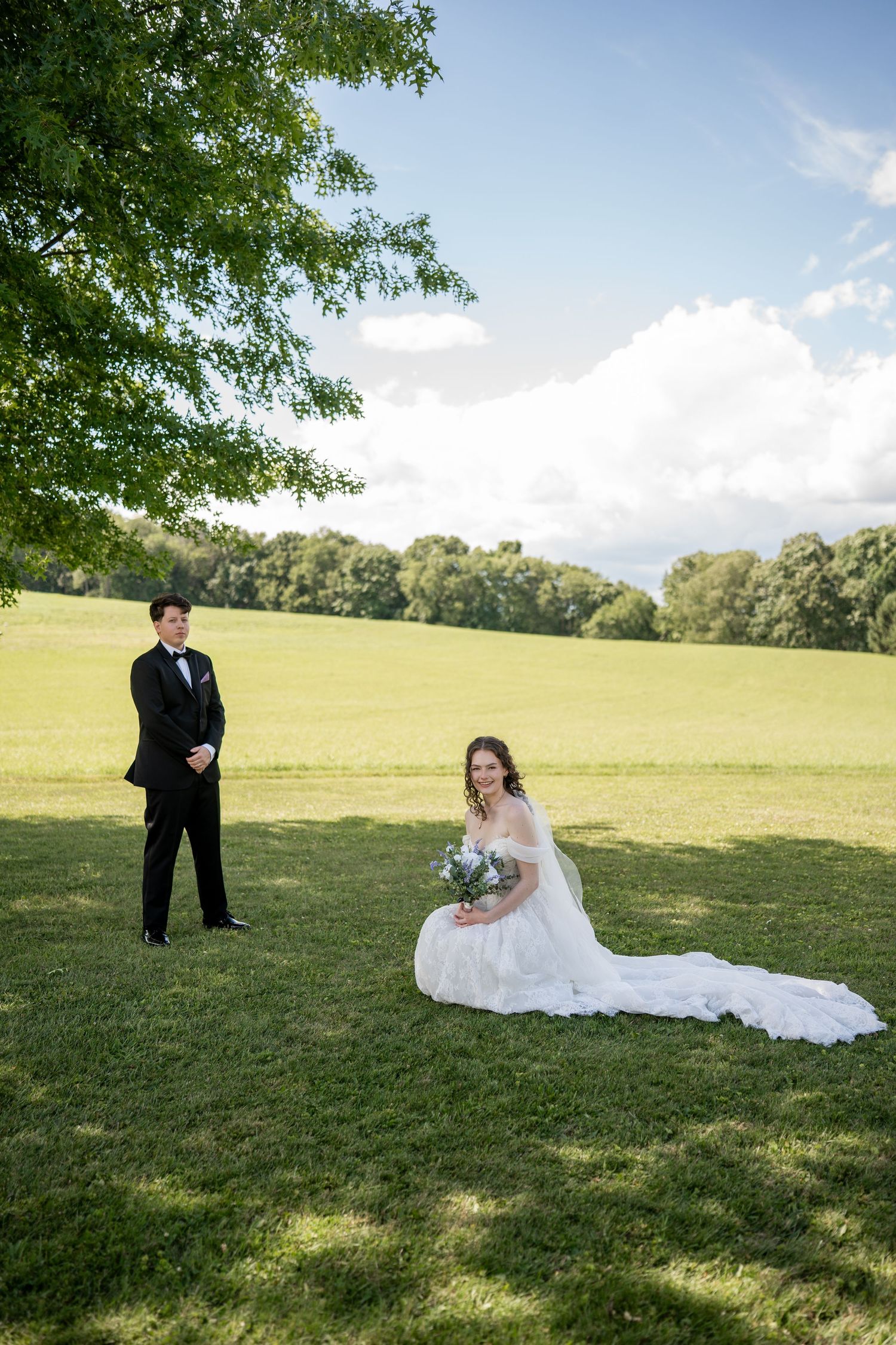 Pittsburgh Wedding photographer
Moon Township Photographer
True to color Photographer
Micro Wedding
Elopement Photographer