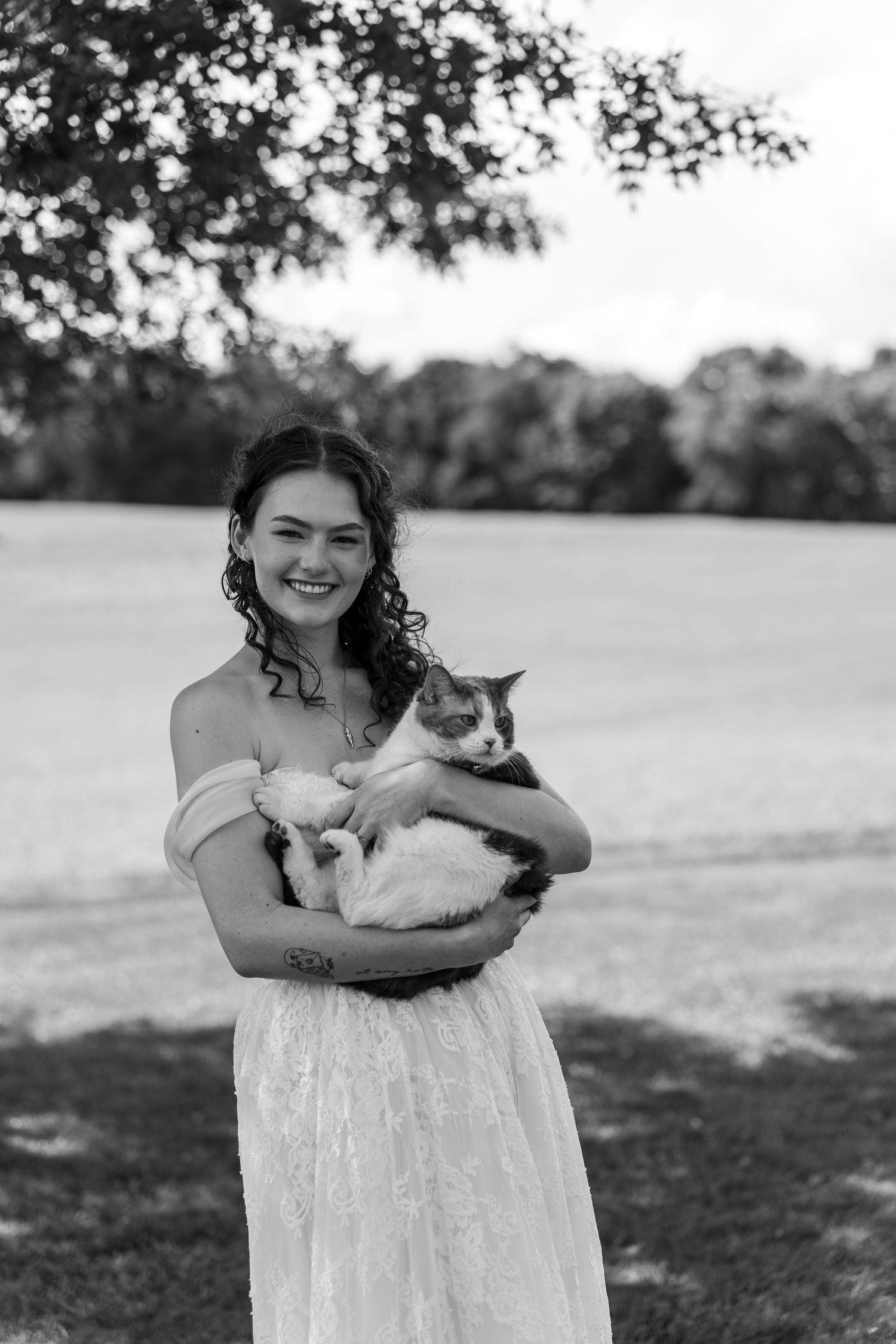Pittsburgh Wedding photographer
Moon Township Photographer
True to color Photographer
Micro Wedding
Elopement Photographer