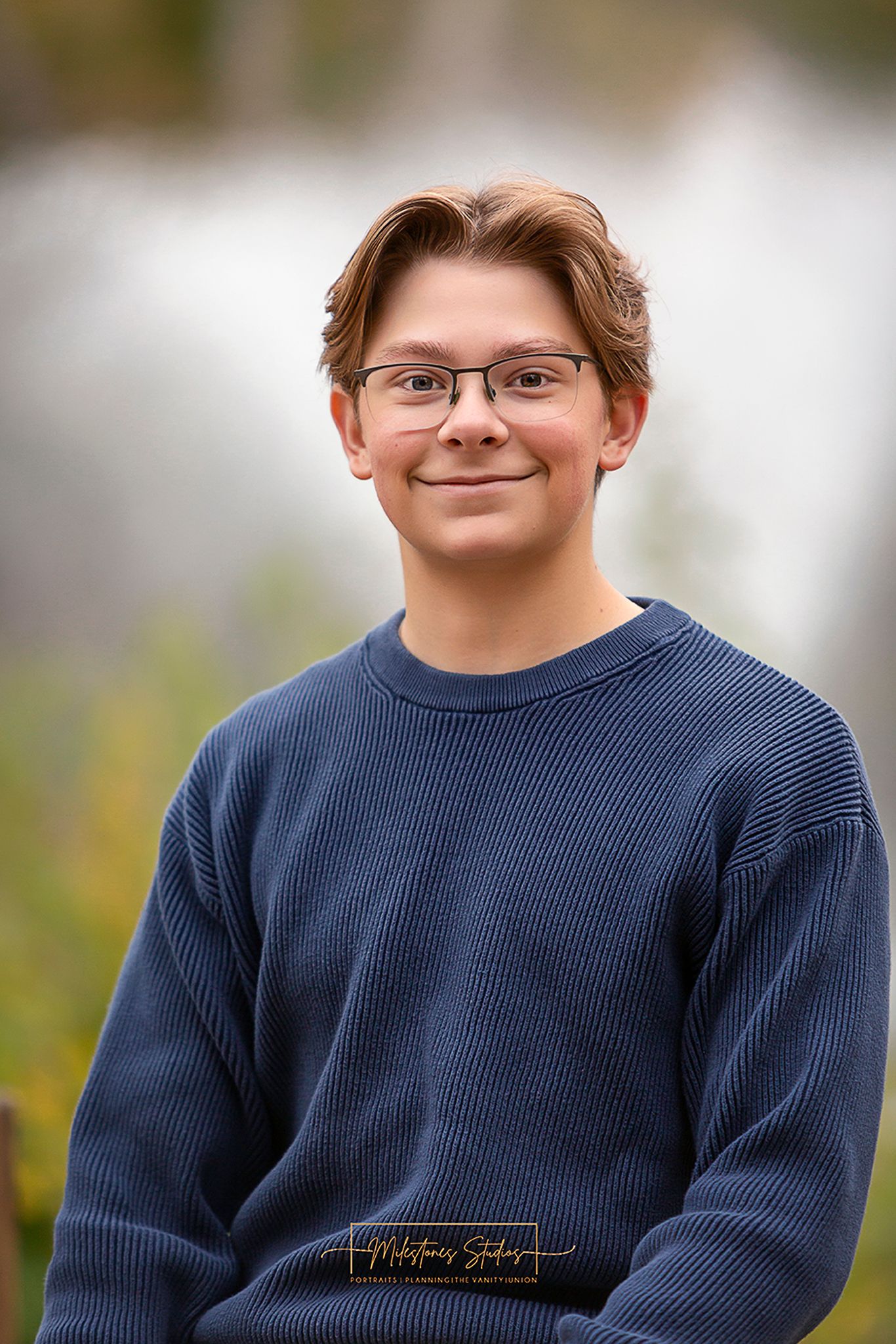 Senior portraits on the Boise River Greenbelt