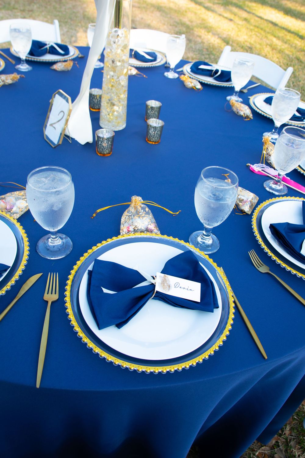 Editorial style weddings at Davis Islands, Tampa, Florida. Destination wedding in Tampa, Clearwater, St Pete, Sarasota, Naples, Florida