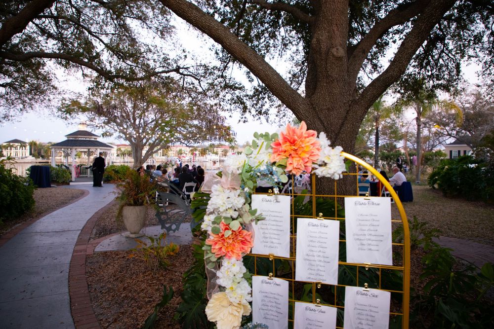 Editorial style weddings at Davis Islands, Tampa, Florida. Destination wedding in Tampa, Clearwater, St Pete, Sarasota, Naples, Florida