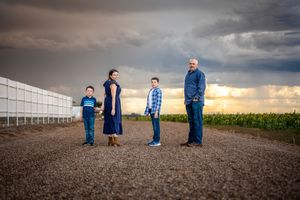 Family Photographer
Tucson, az Family Photographer
Marana, az Family Photographer
In Studio and on location Photographer Tucson