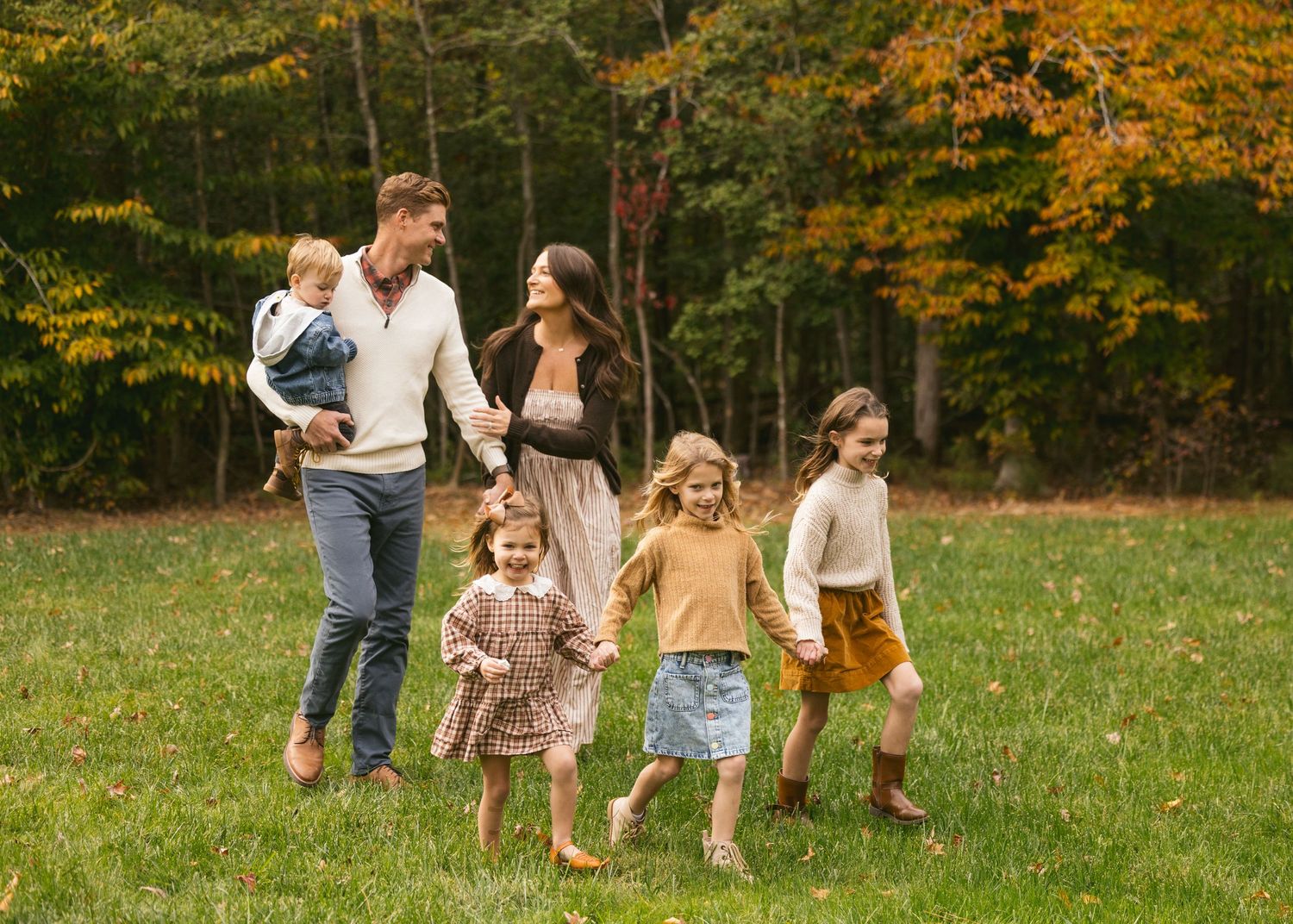 Richmond family photographer Emily Butz M.Photo Heirloom portrait fall autumn best easy in-home newborn children mini sessions 30 minute